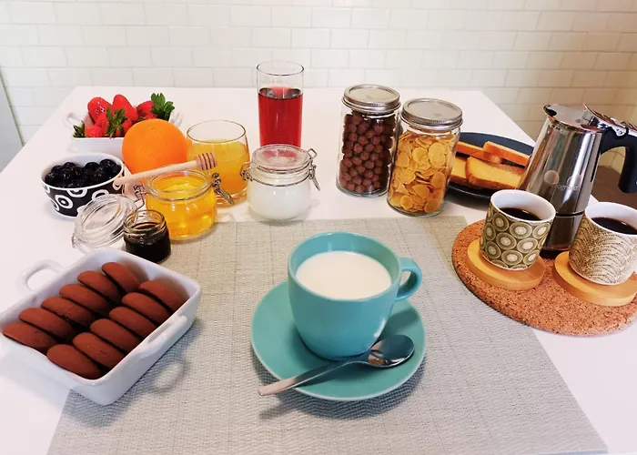 לינה וארוחת בוקר Casa Carrella 4*